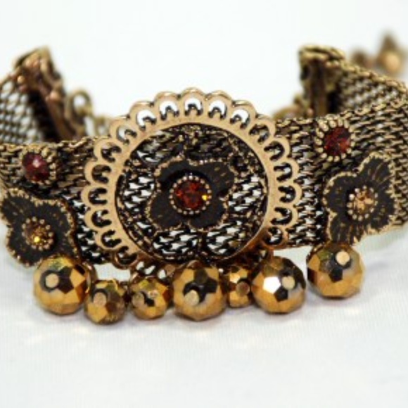 Gold Carvinks Stainless Steel Bracelet - Picture 3 of 7